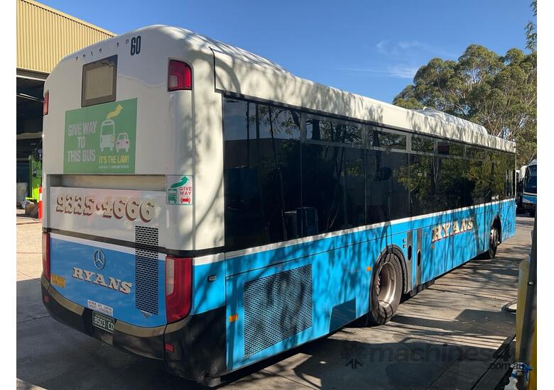 caption Mercedes Benz Bus