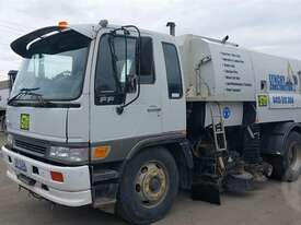 Hino FF - picture1' - Click to enlarge
