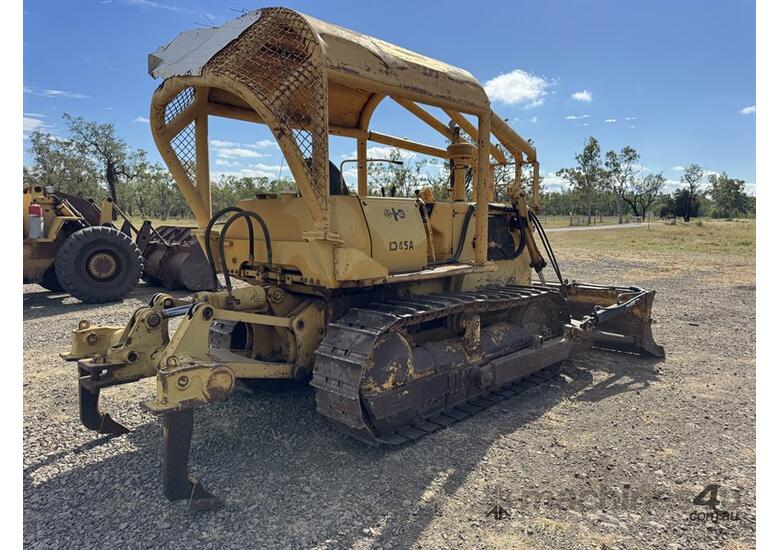 1980 KOMATSU D45A-1 DOZER 