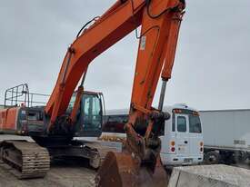 Hitachi ZX330LC-3 - picture0' - Click to enlarge
