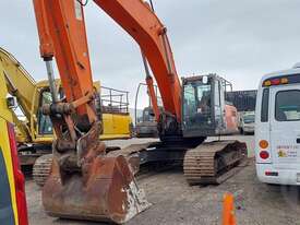 Hitachi ZX330LC-3 - picture2' - Click to enlarge