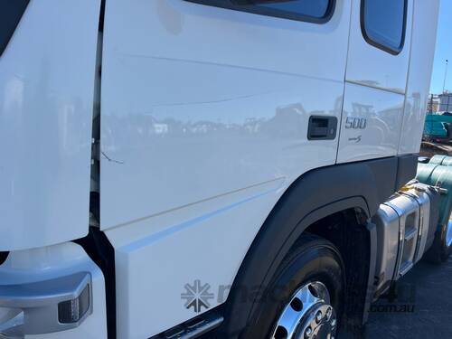 caption 2018 Volvo FM 500 Prime Mover