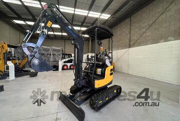 Zero Tail 2 Ton Excavator with Yanmar Engine