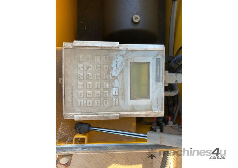 caption 2014 Safe Roads F1504001 VMS Board (Trailer Mounted)