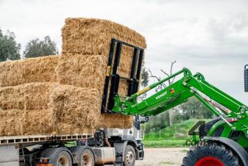 Kerfab Attach & Go Range - Tractor Bale Fork Kerfab Attach & Go Range - Tractor Bale Fork