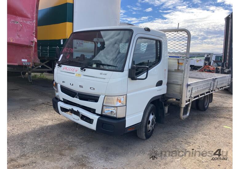 caption 2020 Mitsubishi Canter 515 Table Top
