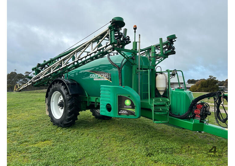 Goldacres Prairie Evolution Boom Spray Sprayer