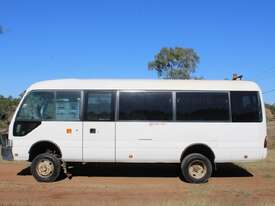 2017 Toyota Coaster - picture0' - Click to enlarge