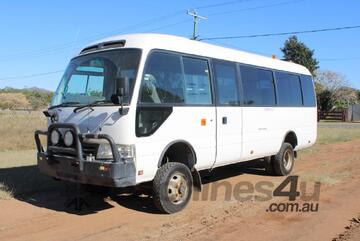 Toyota 2017   Coaster