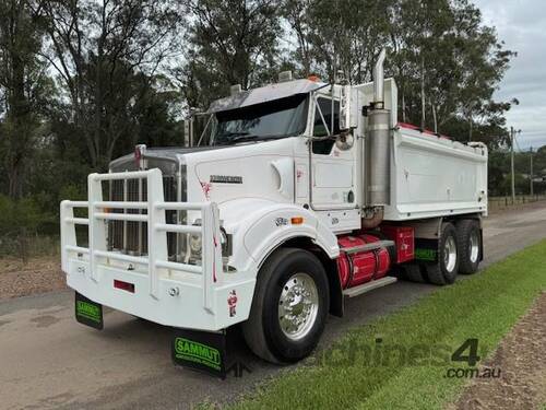 2007 Kenworth T404 SAR, Cummins ISX, 18sp manual