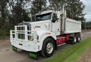 2007 Kenworth T404 SAR, Cummins ISX, 18sp manual
