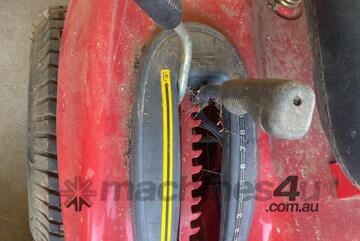 2012 Rover Raider 1438 Ride On Mower