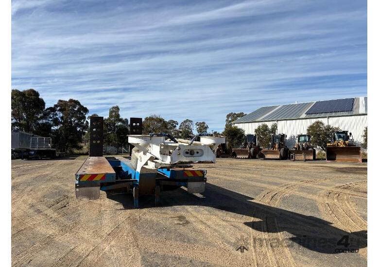 Drake 4x4 Low Loader Full Widener