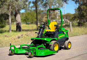John Deere 1570 Front Deck Lawn Equipment