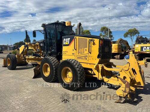 CAT 12M Motor Graders