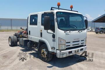 Isuzu   NQR450 Crew Isuzu   NQR450 Crew