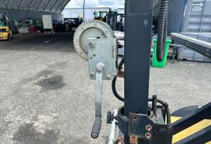 2013 Atlas Copco Single Axle Lighting Tower Trailer