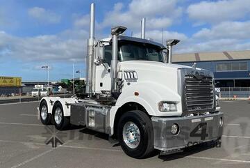 Mack   Superliner