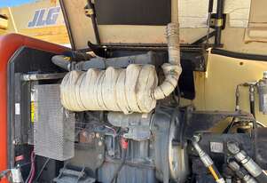 Jlg 2012   800AJ Boom Lift