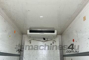 2016 Mitsubishi Fuso Canter 515 Refrigerated Pantech