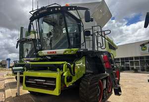 Claas 2021   8700TT Combines