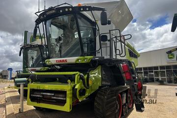Claas 2021   8700TT Combines