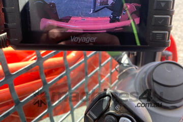 Kubota SVL75-2 Skid Steer Loader