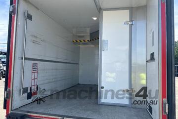 2021 Hino 300 616 Refrigerated Pantech