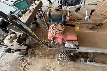 Deutscher   H26 Slasher