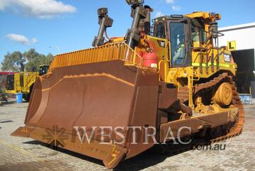CAT D9T Track Type Tractors