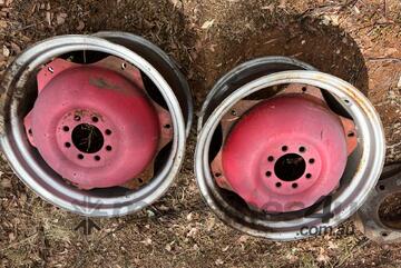 Grey Fergie Parts - Rims & Wheel Weights