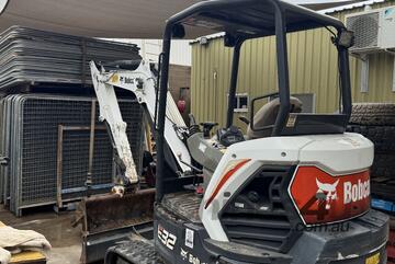 Bobcat   E32 Excavator Long Arm