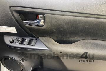 2022 Toyota Fortuner 4x4 GX SUV T/Diesel (Auto)