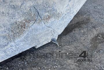 Self-dumping forklift/crane bin