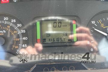 John Deere 2010   6130 Tractor