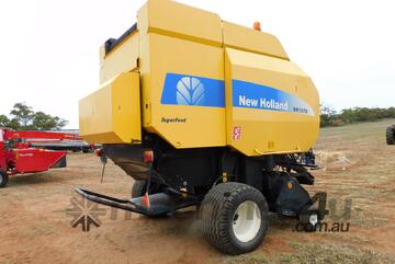 New Holland Round Baler BR7070