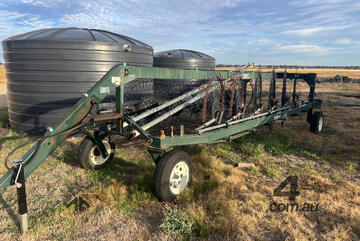 K-Line 12 Wheel Rakes/Tedder Hay/Forage Equip