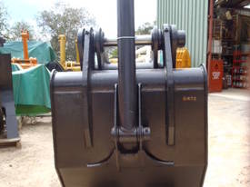 5 Finger Manual Grab Suit 30-40 Tonner - picture2' - Click to enlarge