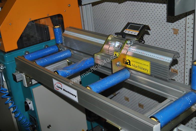 caption Luna Maxi-Digital Measuring Stop - Australian Designed & Made