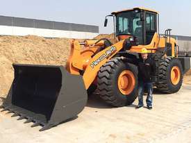 2018 HERCULES YX656 WHEEL LOADER - picture2' - Click to enlarge