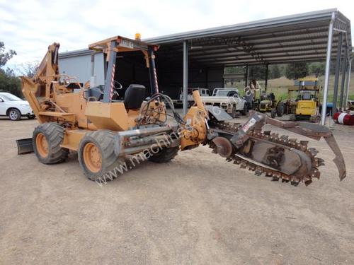 CASE 860 TRENCHER 4WD