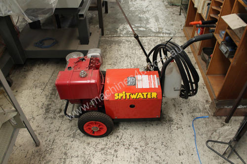 Spitwater 150A pressure cleaner
