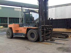 Used 2008 Toyota 4FD115 Empty Container Handler in GRIFFITH WAGGA WAGGA ...