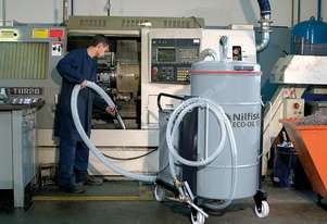 CLEANQUIP-Nilfisk Industrial Oil / Swarf Vacuum ECO OIL 22