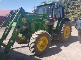 John Deere 6210 P FWA/4WD Tractor - picture0' - Click to enlarge