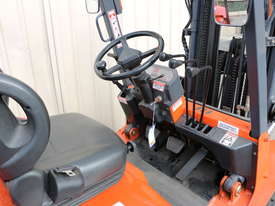 Used LPG Nissan Forklift - picture2' - Click to enlarge