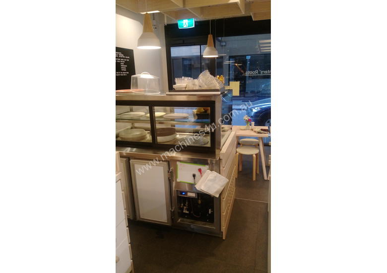 caption Display fridge salads/desserts/sushi