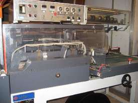 Automatic L-Bar Sealer (with closing conveyor) - picture0' - Click to enlarge