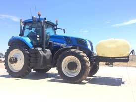 New Holland T8.360 FWA/4WD Tractors - picture1' - Click to enlarge
