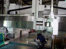 2006 Mitsubishi MVR-40 Double Column Machining Centre - picture0' - Click to enlarge